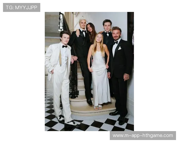 贝克汉姆又遇合影强者，萨巴伦卡：我站C位合理吧？，贝克汉姆belstaff